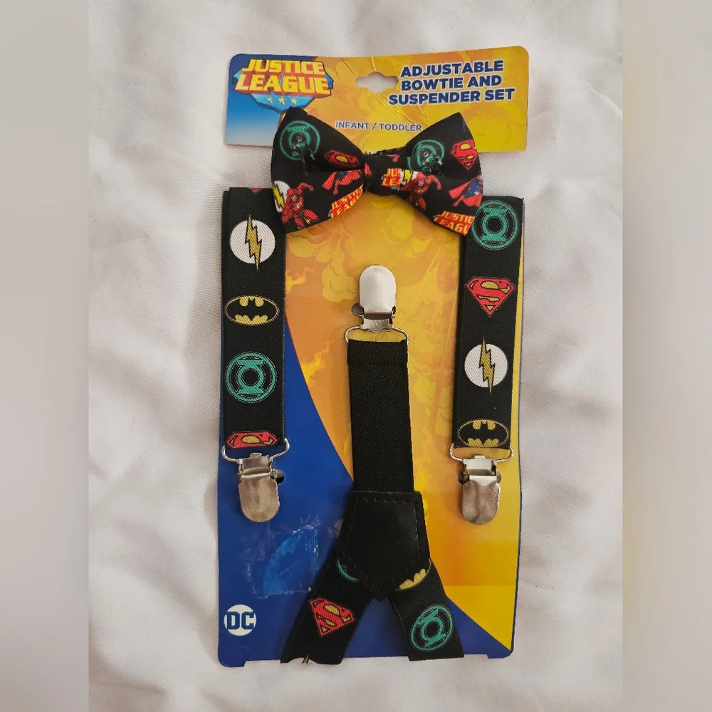 Justice League Unisex Suspenders and Bow tie Set NEW Infant/Todder